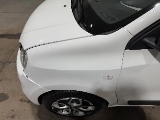 Renault Twingo R80 22kWh  E-Tech 60kW Equilibre  Airco picture 16
