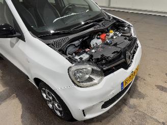 Renault Twingo R80 22kWh  E-Tech 60kW Equilibre  Airco picture 23