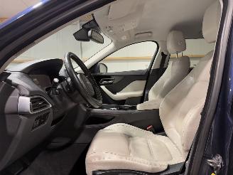 Jaguar F-Pace 2.0 132kW Portforlio Automaat AWD 20D picture 19