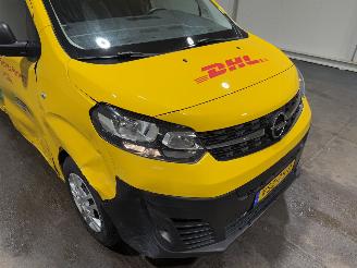 Opel Vivaro-e 50kWh 100kW Airco L3H1 Innovation picture 17