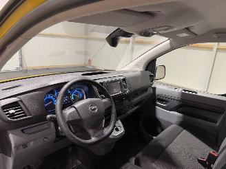 Opel Vivaro-e 50kWh 100kW Airco L3H1 Innovation picture 29