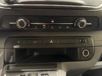 Opel Vivaro-e 50kWh 100kW Airco L3H1 Innovation picture 33