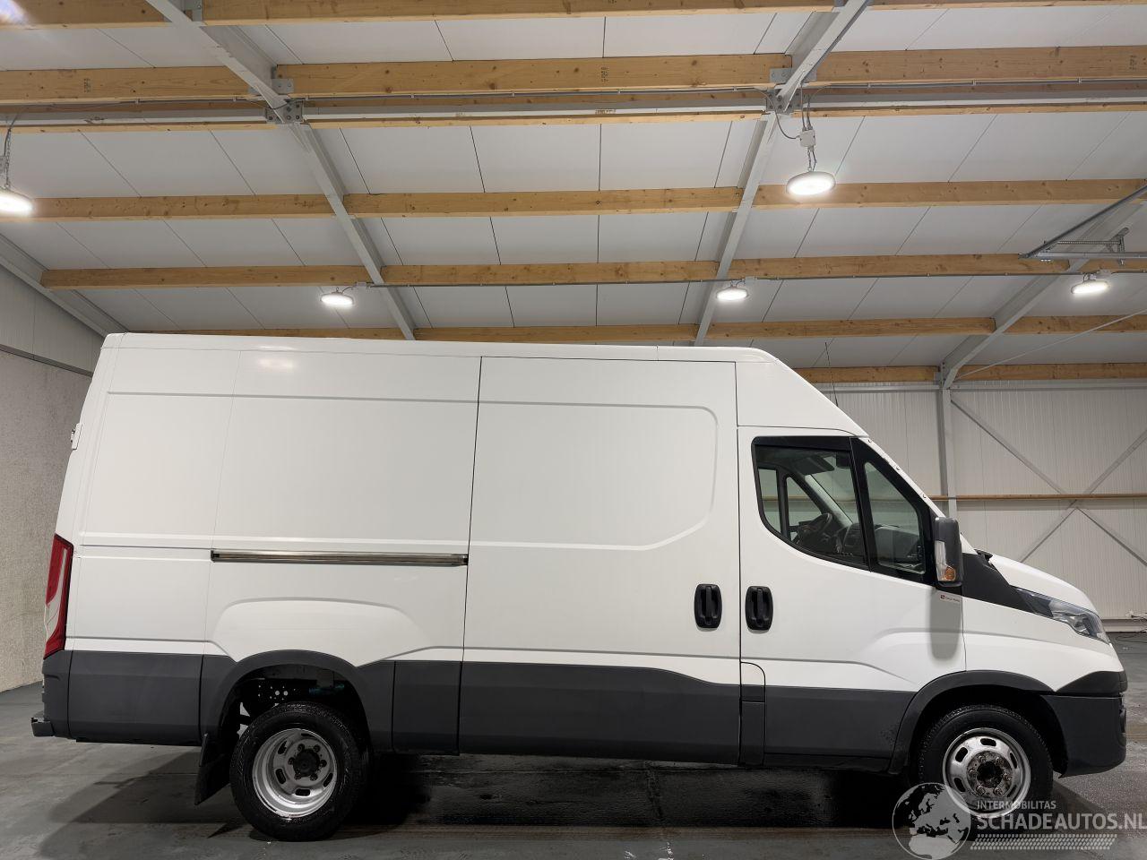 Iveco Daily 35C 2.3d 100kW Clima DUBBELLUCHT