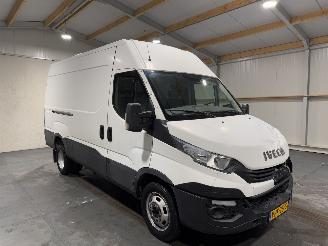Iveco Daily 35C 2.3d 100kW Clima DUBBELLUCHT picture 3