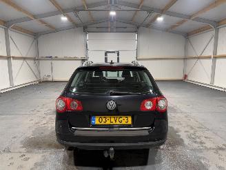 Volkswagen Passat 2.0 TDI 125kW Automaat Highline Business picture 7