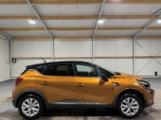 skadebil auto Renault Captur 1.0 TCe 67kW Intense Airco Achteruitrijcamera 2023/2