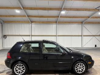 damaged passenger cars Volkswagen Golf GTI VR6 174PK! Clima Stoelverwarming 2001/4