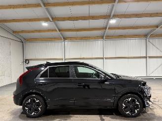 krockskadad bil auto Kia Niro EV 64.8kWh Executive line 150kW Automaat 2023/2