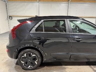 Kia Niro EV 64.8kWh Executive line 150kW Automaat picture 19