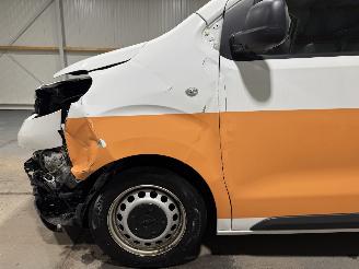 Opel Vivaro 2.0 CDTI 90kW Automaat Airco L2H1 Edition picture 16