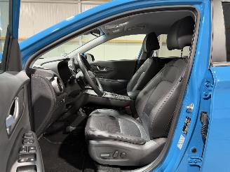 Hyundai Kona 64kWh EV 150kW Premium picture 28