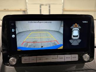 Hyundai Kona 64kWh EV 150kW Premium picture 33
