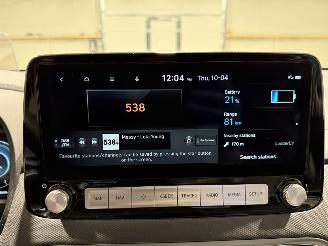 Hyundai Kona 64kWh EV 150kW Premium picture 31