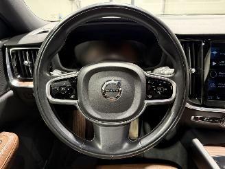 Volvo V-60 Cross Country 2.0 B5 184kW Automaat AWD Pro picture 14