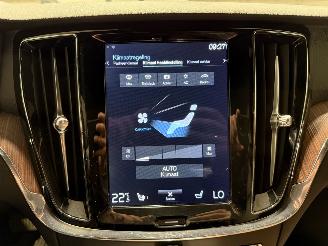 Volvo V-60 Cross Country 2.0 B5 184kW Automaat AWD Pro picture 16