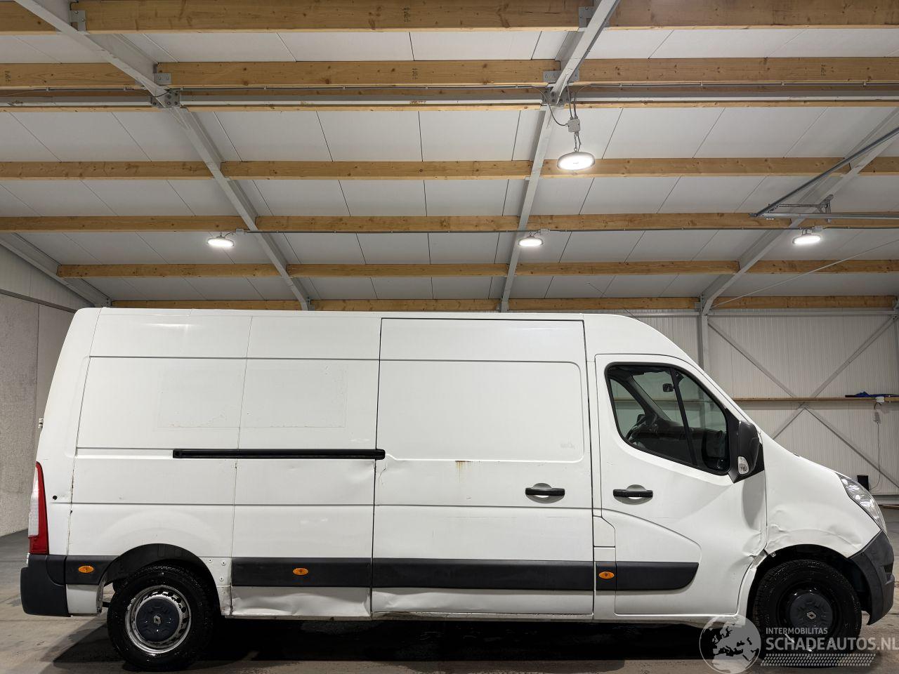 Renault Master 2.3 dCi 96kW Airco L3H2 T35