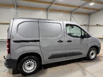 Toyota Proace CITY 1.2 Turbo 81kW Trekhaak Cool Comfort picture 5