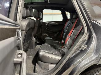 Porsche Macan TURBO 3.6 441PK Automaat Luchtvering Pano Performance Package picture 45
