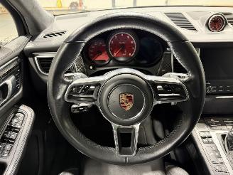 Porsche Macan TURBO 3.6 441PK Automaat Luchtvering Pano Performance Package picture 38