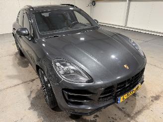 Porsche Macan TURBO 3.6 441PK Automaat Luchtvering Pano Performance Package picture 19