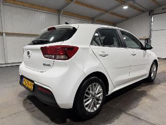 Kia Rio 1.0T-GDi 74kW MHEV Dynamicline picture 21