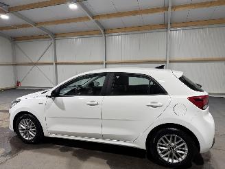 Kia Rio 1.0T-GDi 74kW MHEV Dynamicline picture 11