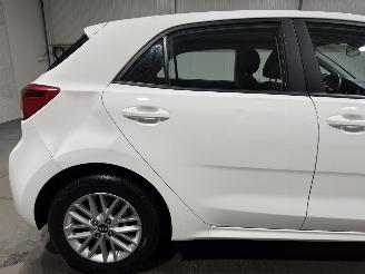 Kia Rio 1.0T-GDi 74kW MHEV Dynamicline picture 22