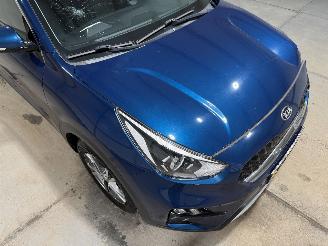 Kia Niro 1.6GDi 77kW Hybrid ExecutiveLine picture 19