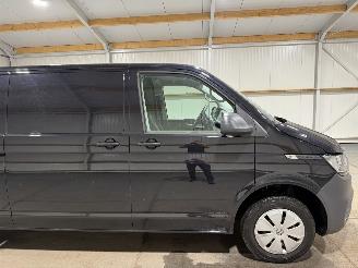 Volkswagen Transporter 2.0TDI 110kW Automaat L2 Highline picture 14