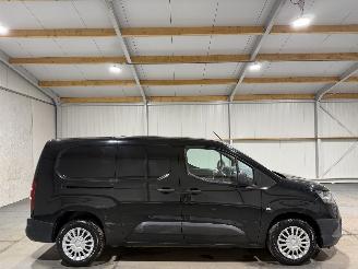 krockskadad bil bedrijf Toyota Proace CITY 1.5D-4D 73kW Navigator Long 2020/12