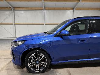 BMW X1 X-DRIVE25E AWD M    Automaat picture 13