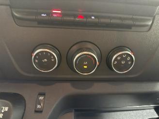 Renault Master T35 2.3DCI 110kW Automaat L3 picture 18
