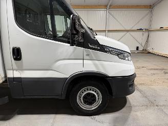 Iveco Daily 2.3 35S16 115kW Automaat Airco Bakwagen picture 16