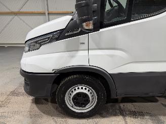Iveco Daily 2.3 35S16 115kW Automaat Airco Bakwagen picture 15