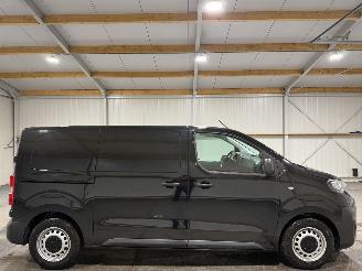skadebil bedrijf Peugeot e-Expert 50kWh 100kW Premium Navi Camera 2022/11
