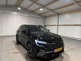 Renault Austral 1.2E-Tech 96kW FullHybrid 200 Iconic Esprit Alpine picture 3