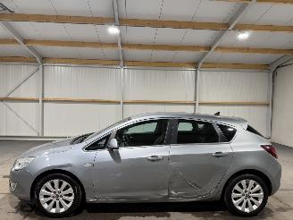 Opel Astra 1.4Turbo 88kW Airco Cosmo picture 8