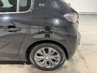 Peugeot e-208 50kWh Allure Pack 100kW Automaat picture 15
