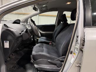 Toyota Yaris 1.3VVTi 64kW Sol picture 25