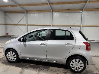 Toyota Yaris 1.3VVTi 64kW Sol picture 11
