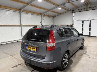 Hyundai I-30 1.6 85kW Airco picture 6