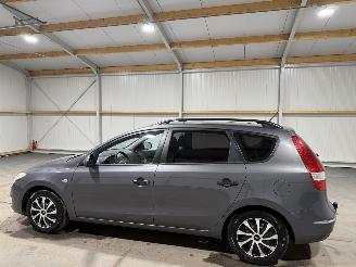 Hyundai I-30 1.6 85kW Airco picture 11