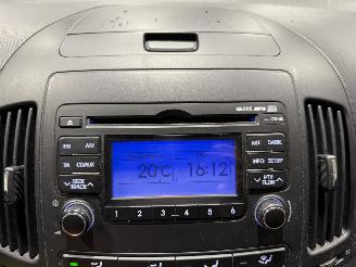 Hyundai I-30 1.6 85kW Airco picture 15