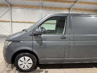 Volkswagen Transporter 2.0TDI 66kW L1H1 picture 13