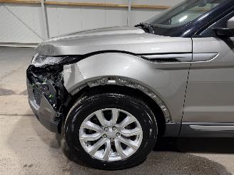 Land Rover Range Rover Evoque 2.0TD4 110kW SE AWD Automaat Dynamic picture 14
