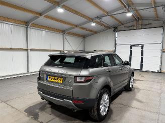 Land Rover Range Rover Evoque 2.0TD4 110kW SE AWD Automaat Dynamic picture 6