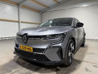 Renault Mégane 60kWh E-TECH EV60 Optimum Charge Business ed Evolution picture 24