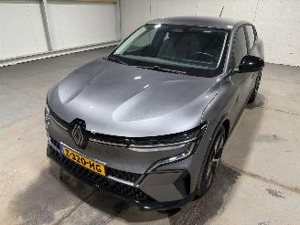 Renault Mégane 60kWh E-TECH EV60 Optimum Charge Business ed Evolution picture 16