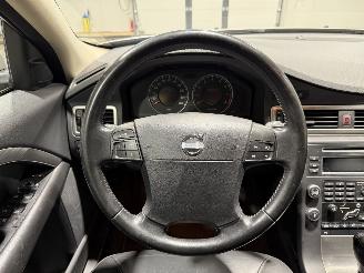 Volvo V-70 2.0 107kW  Momentum picture 21