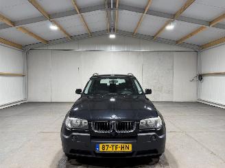 BMW X3 2.0i 110kW X-Drive Business Line picture 4